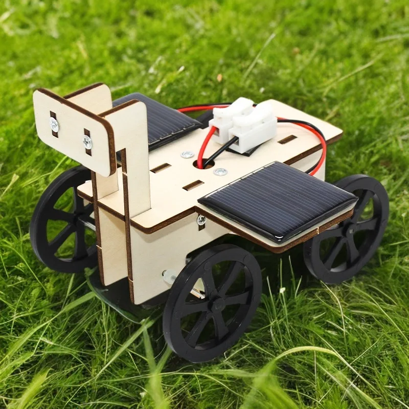 DIY STEM Kit Solar Toys Big Eyes Double Solar Panels Solar Powered Car Science Engineering Toys Educational Equipment For School