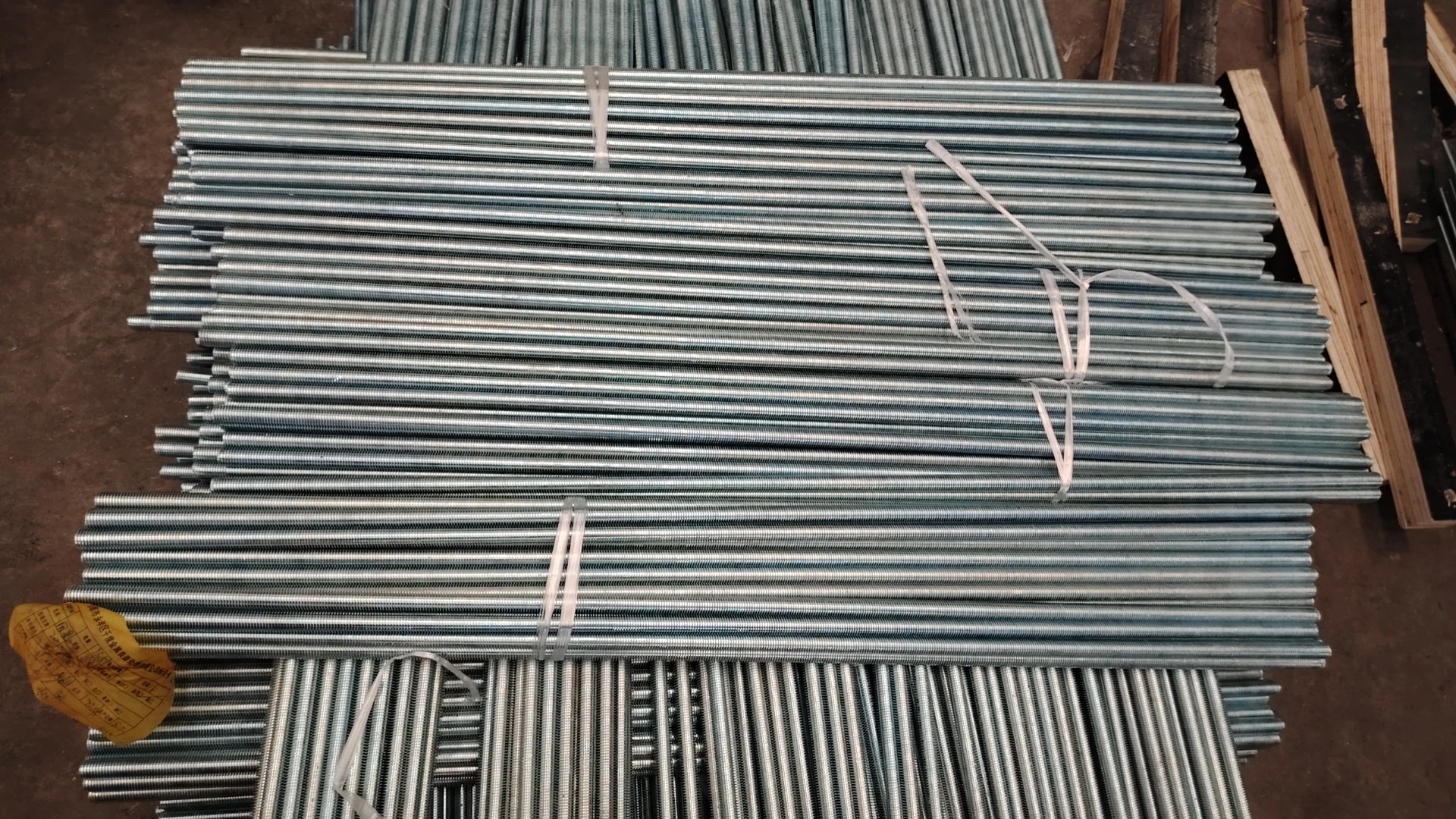 Factory direct sale Cheap Carbon Steel Threaded Rod High-quality Galvanized Steel Threaded Rod