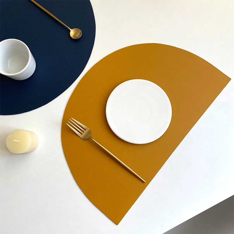 Custom Leather Round Table Mat Eco friendly  Scalloped Disposable Laser Cut Food Placemat For Dinner Table