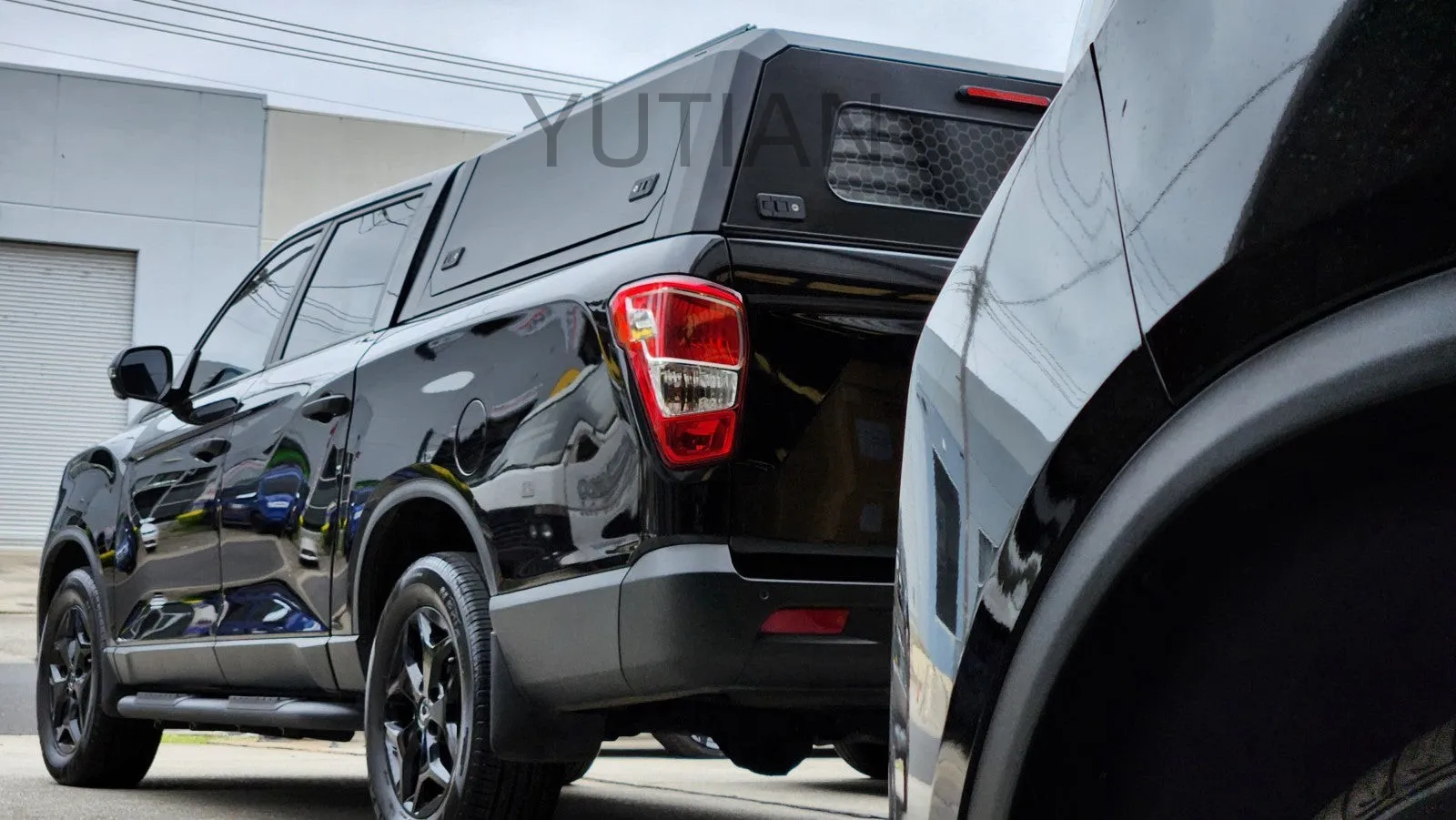 TRUCK CANOPY  For Ssangyong MUSSO XLV 2019-2023 BLACK TITAN HYBRID CANOPY  Truck topper waterproof Anti theft Hardtop canopy