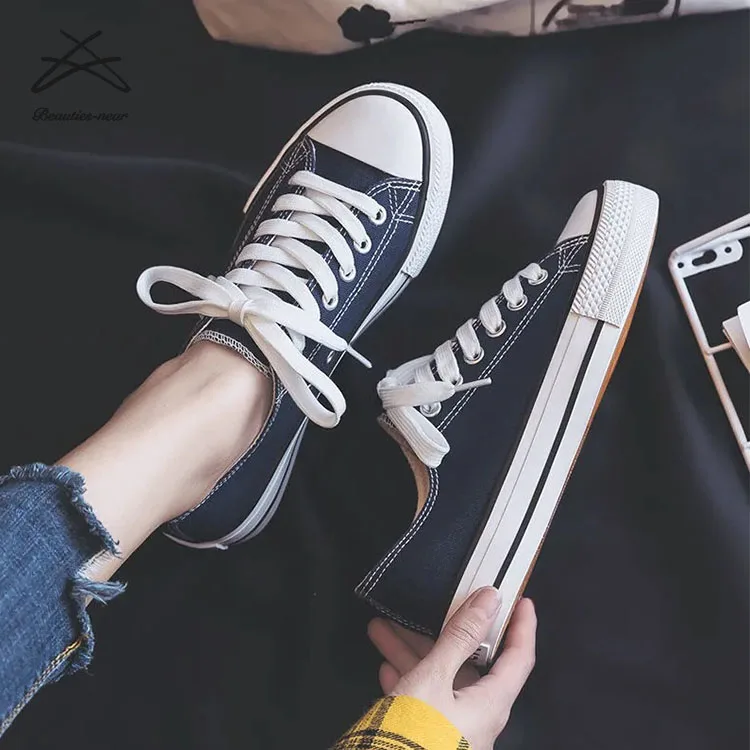 Unisex Men Fashion Sneakers Casual Couples White Classic Womens Canvas Shoes Vulcanize Walking Shoes Custom Casual Man Shoes