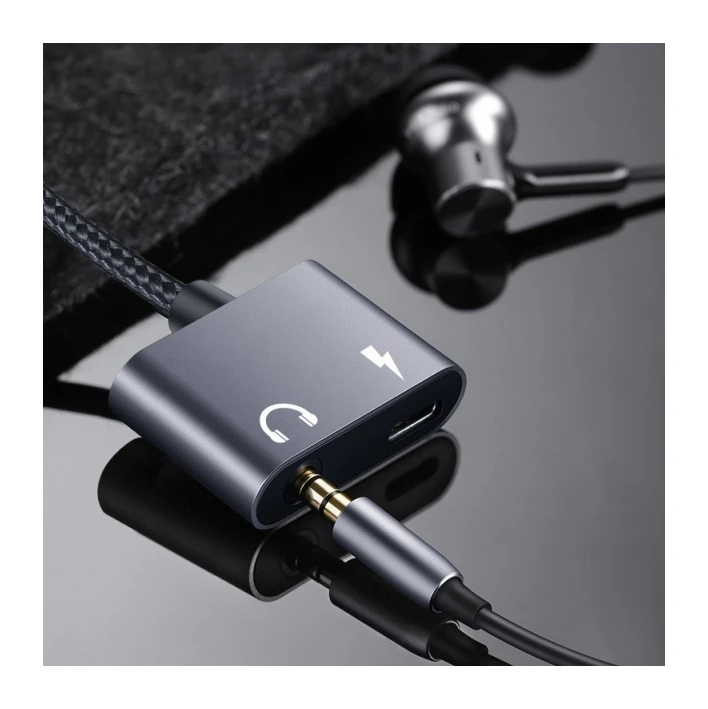 Listen to music charging 2in1 3.5mm Headphone Earphones audio adapter Charging Cable for iphone