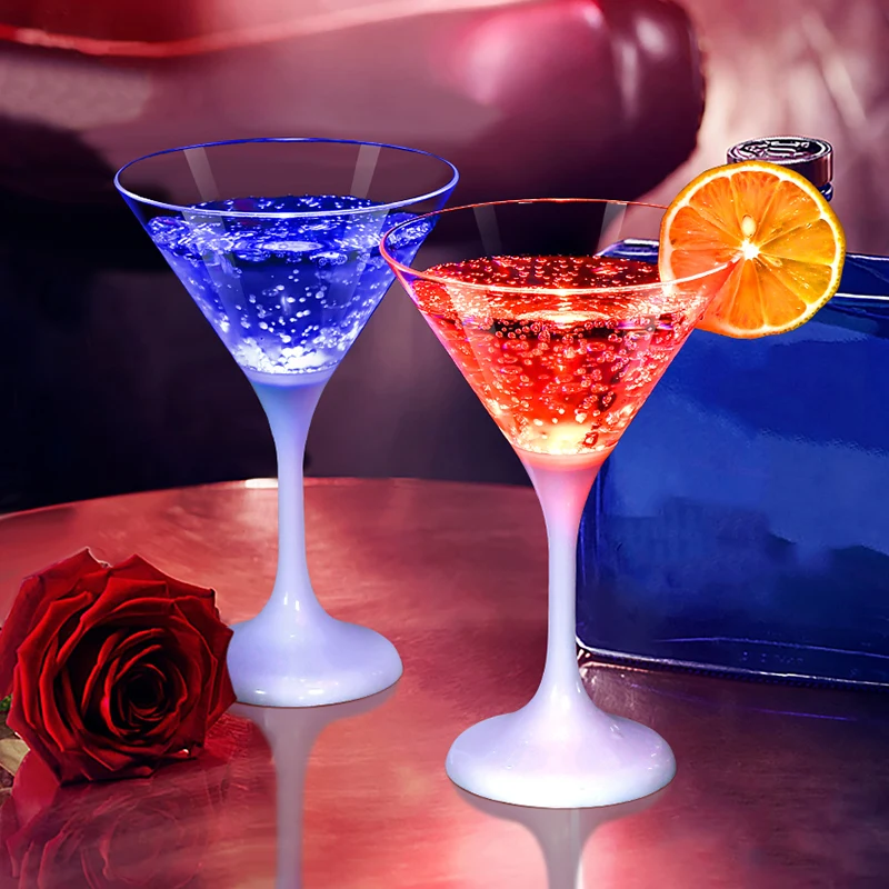 Unique Customize wholesale drinking cups water liquid activated LED light up wedding party plastic martini stem cocktail glasses