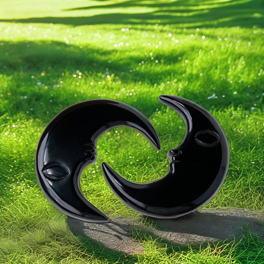 Carved Crescent Moon Black Obsidian Green Aventurine Unique Animal Theme Home Decoration Gift/Souvenir Made of Crystal