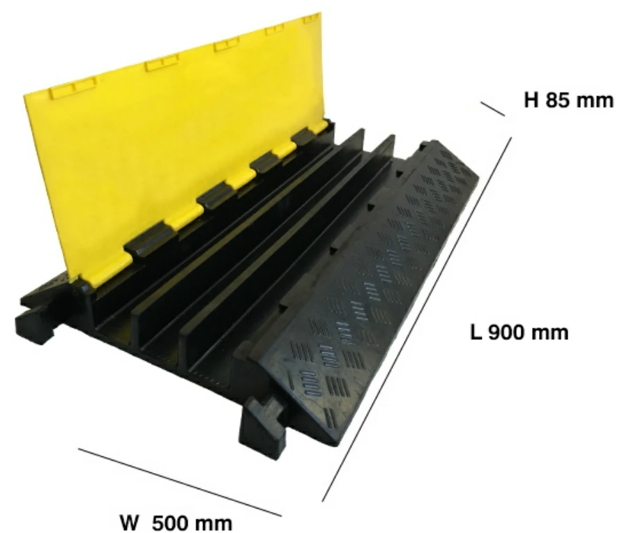 3XC04 Cable Protector 3 Channel Rubber Ramp