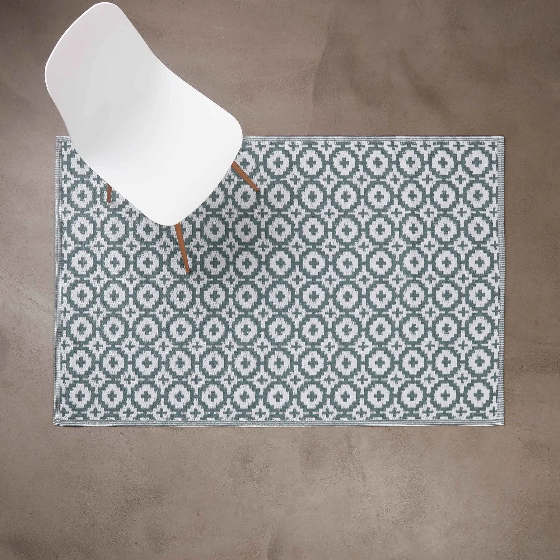 RV Outdoor Rugs Reversible Mats 9 x 12 Clearance Weatherproof Area Mat Carpet with Corner Loops for Patio Camping Black White