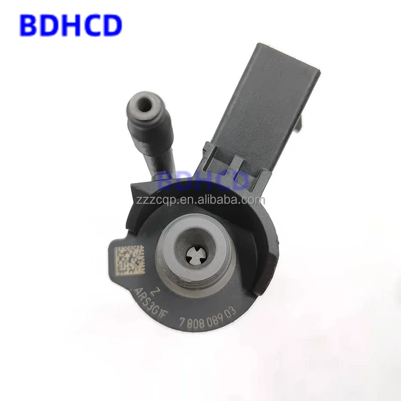 Common Rail 0445115077 Auto parts 0445115077 Fuel Diesel Injector For Bosch BMW 330d 335d Engine Part 3.0 d 3.5 d E90 E92 E91