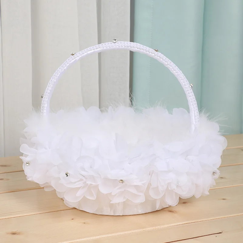 Handmade Wedding Party Supplies Flower Girl Sprinkle Petal Basket Bride Bridesmaids Portable Lace Basket Engagement Decoration