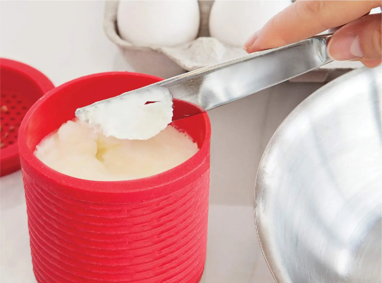 Silicone Bacon Grease Container Strainer - Silicone Jar with Strainer Frying Oil Can with Lid Separator Food Storage