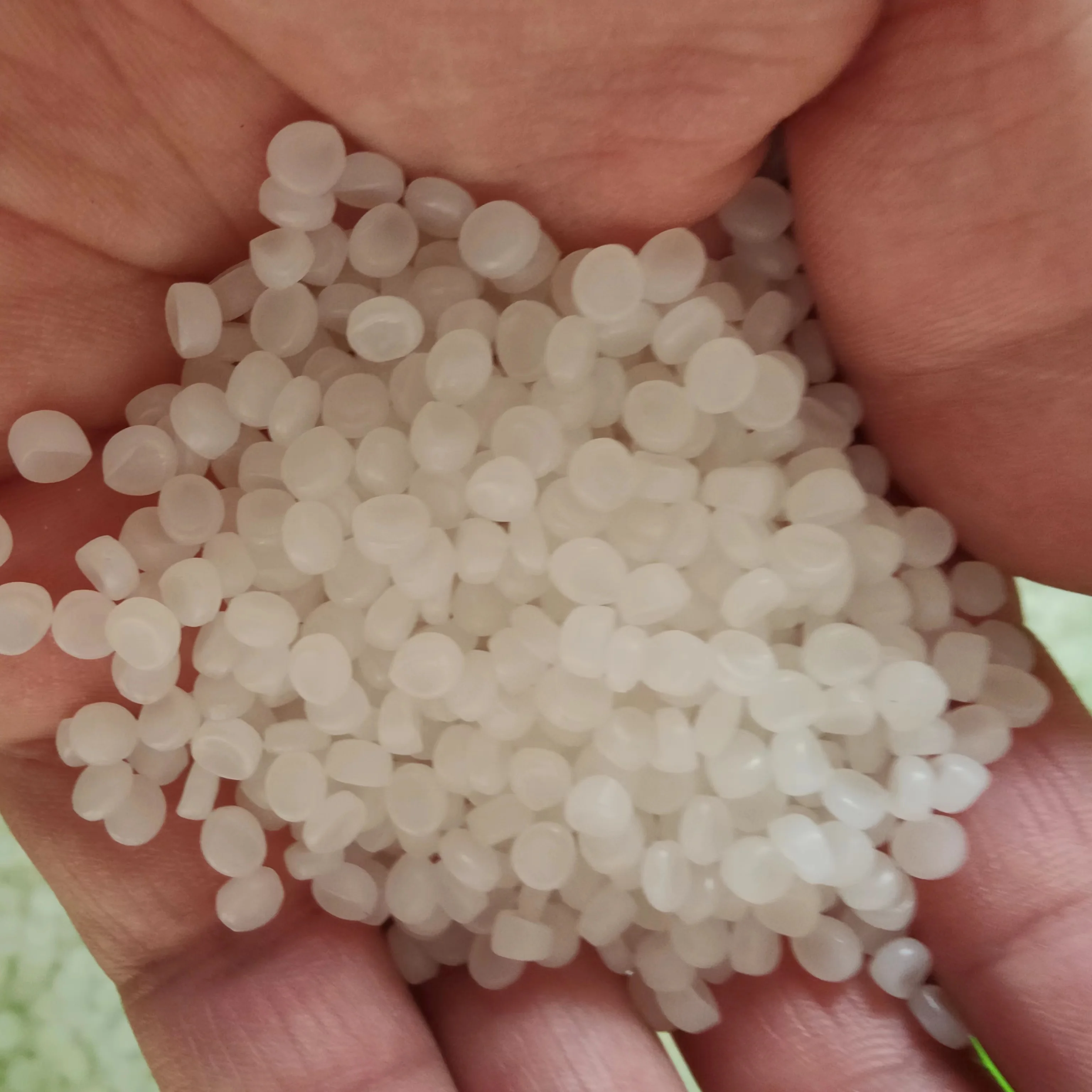 Hot Sale Virgin/ Recycled HDPE (High Density Polyethylene) /HDPE Granules