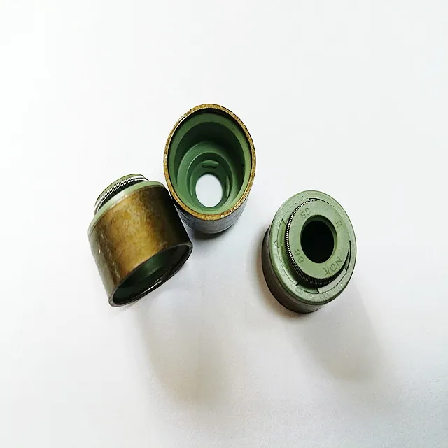 MD307343 Engine Valve Seal for Mitsubishi Colt T120ss Lancer  valve oil seal