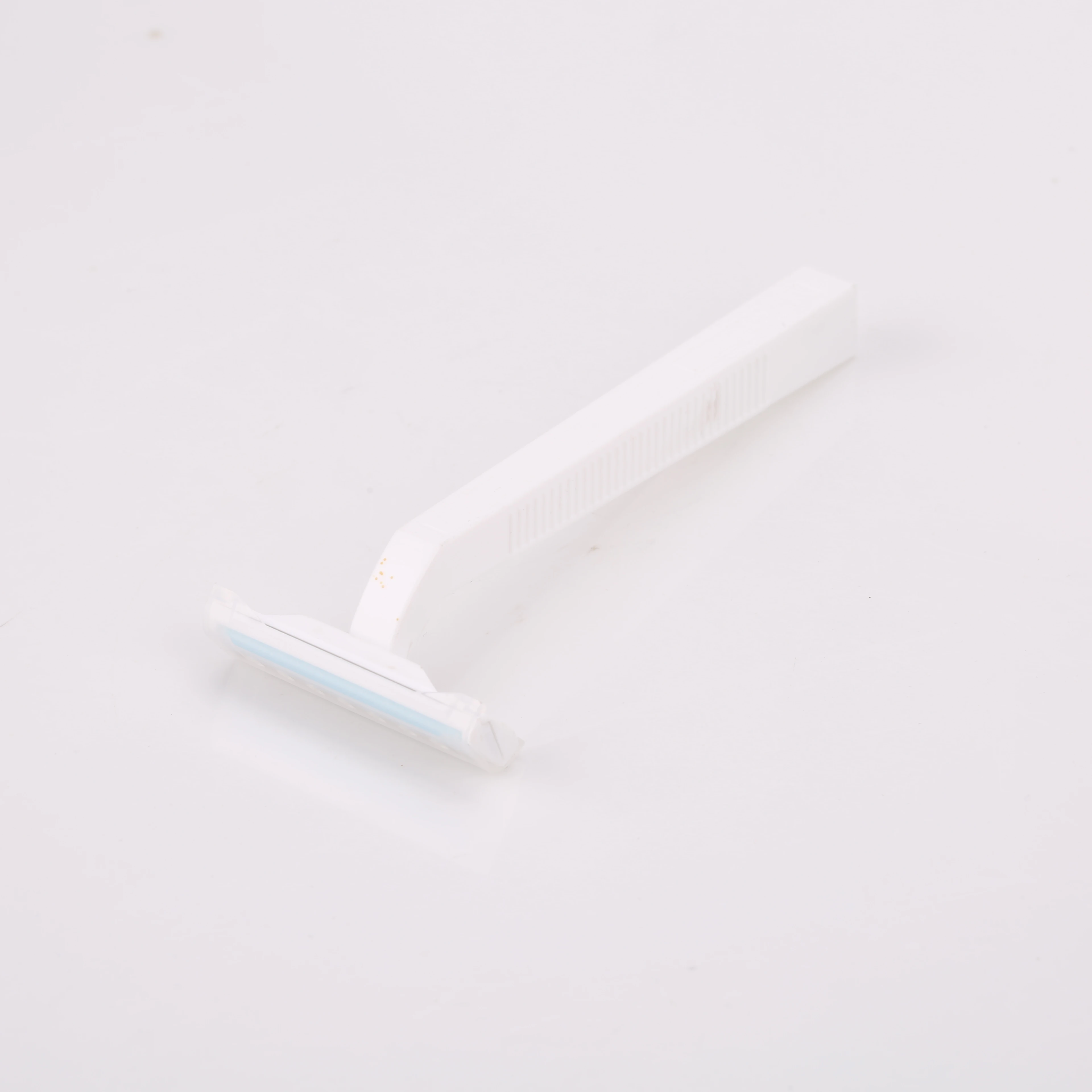 Disposable Razor Blue ABS Custom Logo Razors 2 Blade Platinum Coating Male Hair for Hotel Stainless Steel Twin Blades Plastic