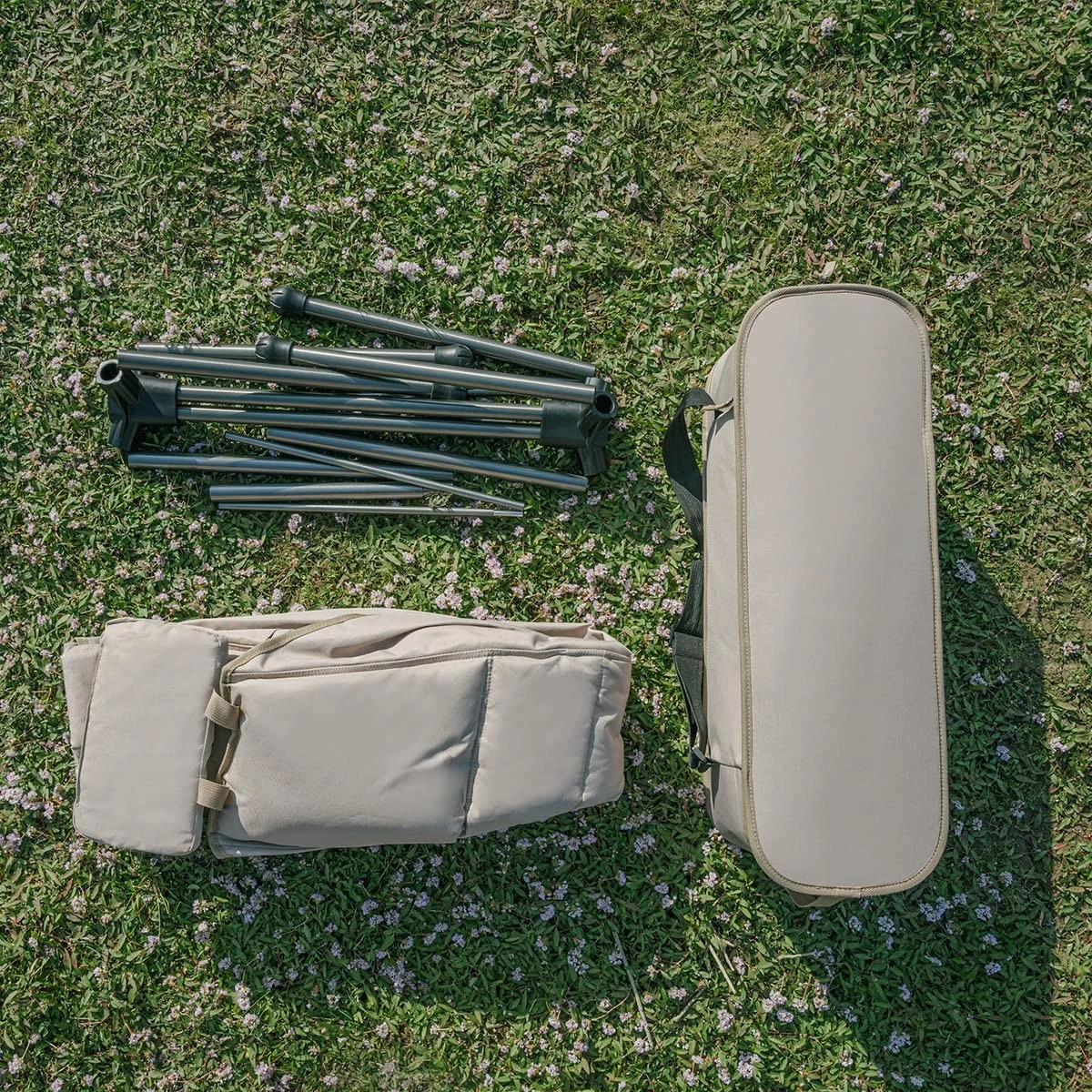 Outdoor Hammock Camping Chair for Adults Lawn Beach Camp Outside Portable Folding Can Bearing 264lbs Rocking Chair