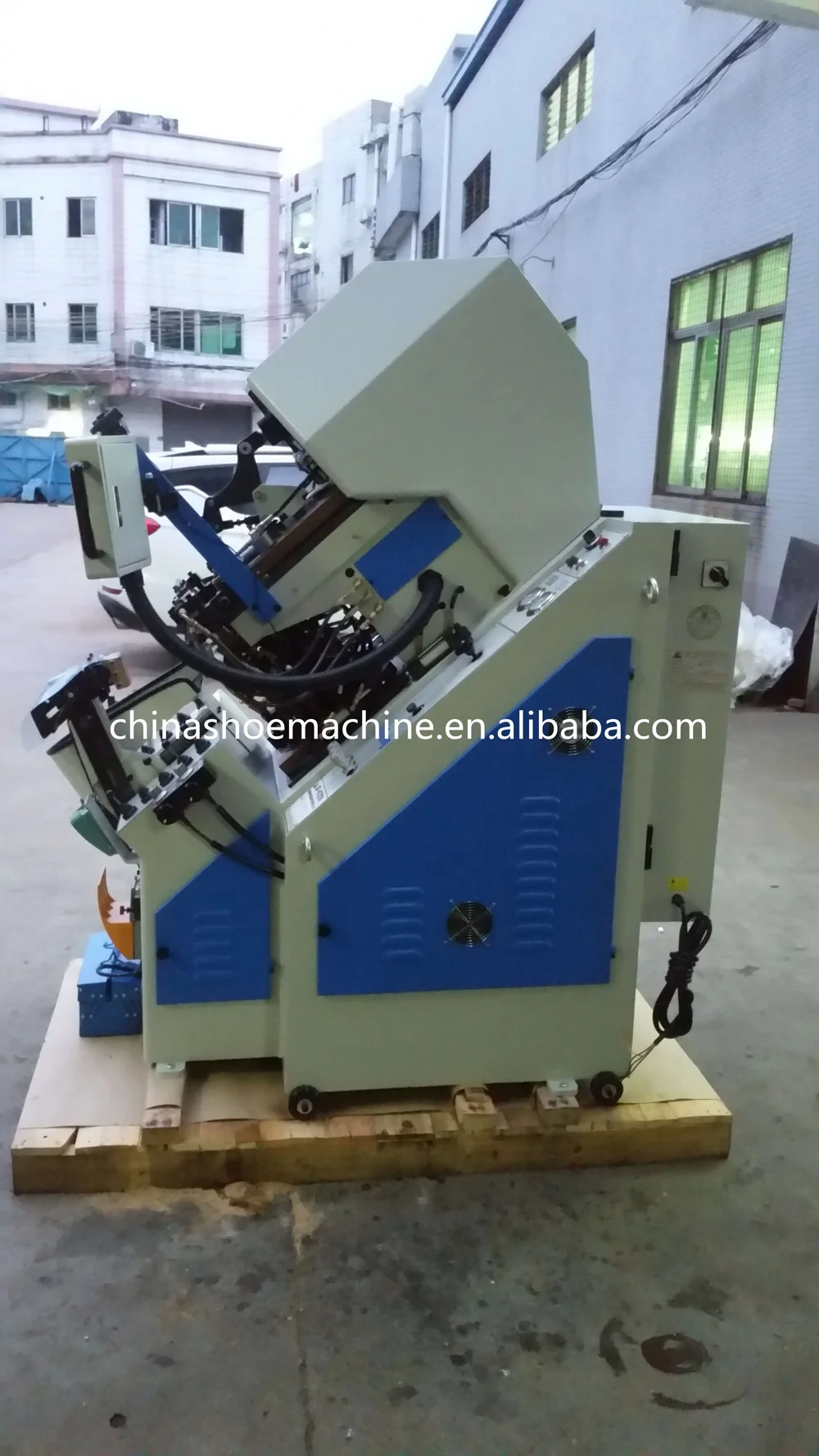 
Auto-cementing toe lasting machine QF-K737MA leather shoe making machines 
