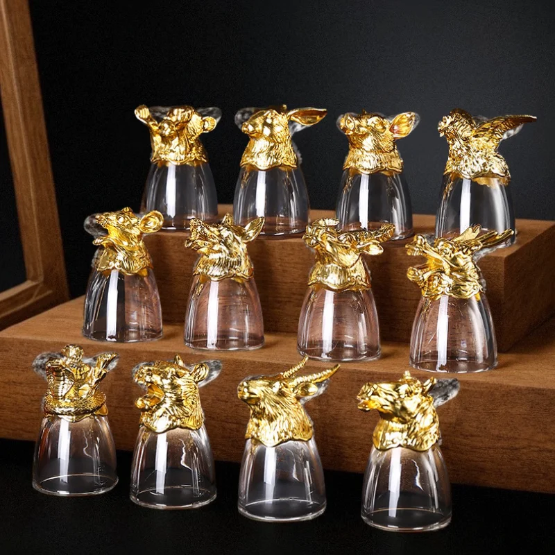 customized twelve animals wine glass set transparent small liquor wine glass cup creative clear decanter wine glass set