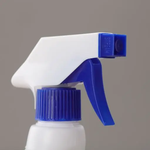 Small bottle spray type air conditioner fan cleaner cleaning agent