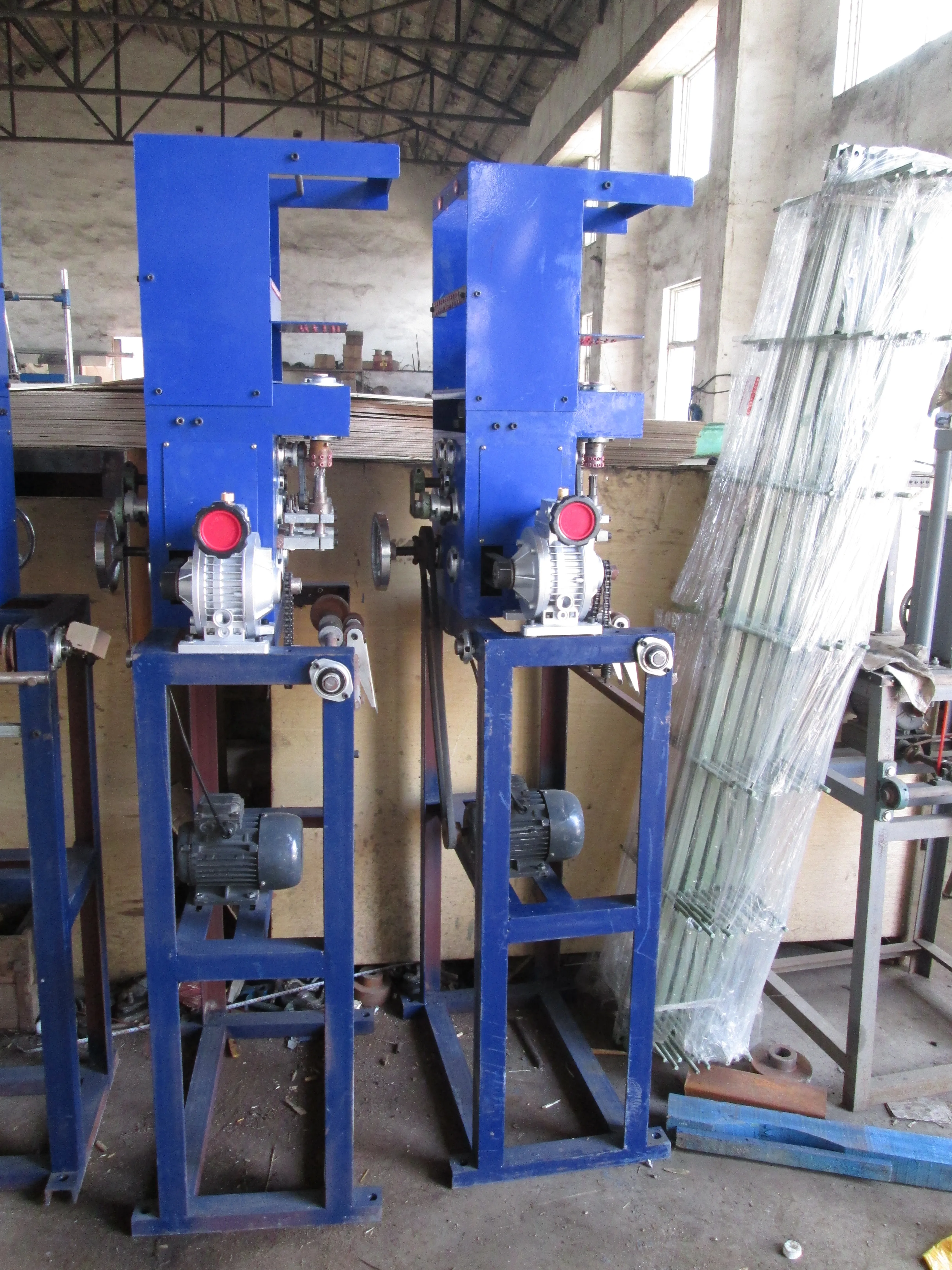 Высококачественные машины для вязания крючком QX