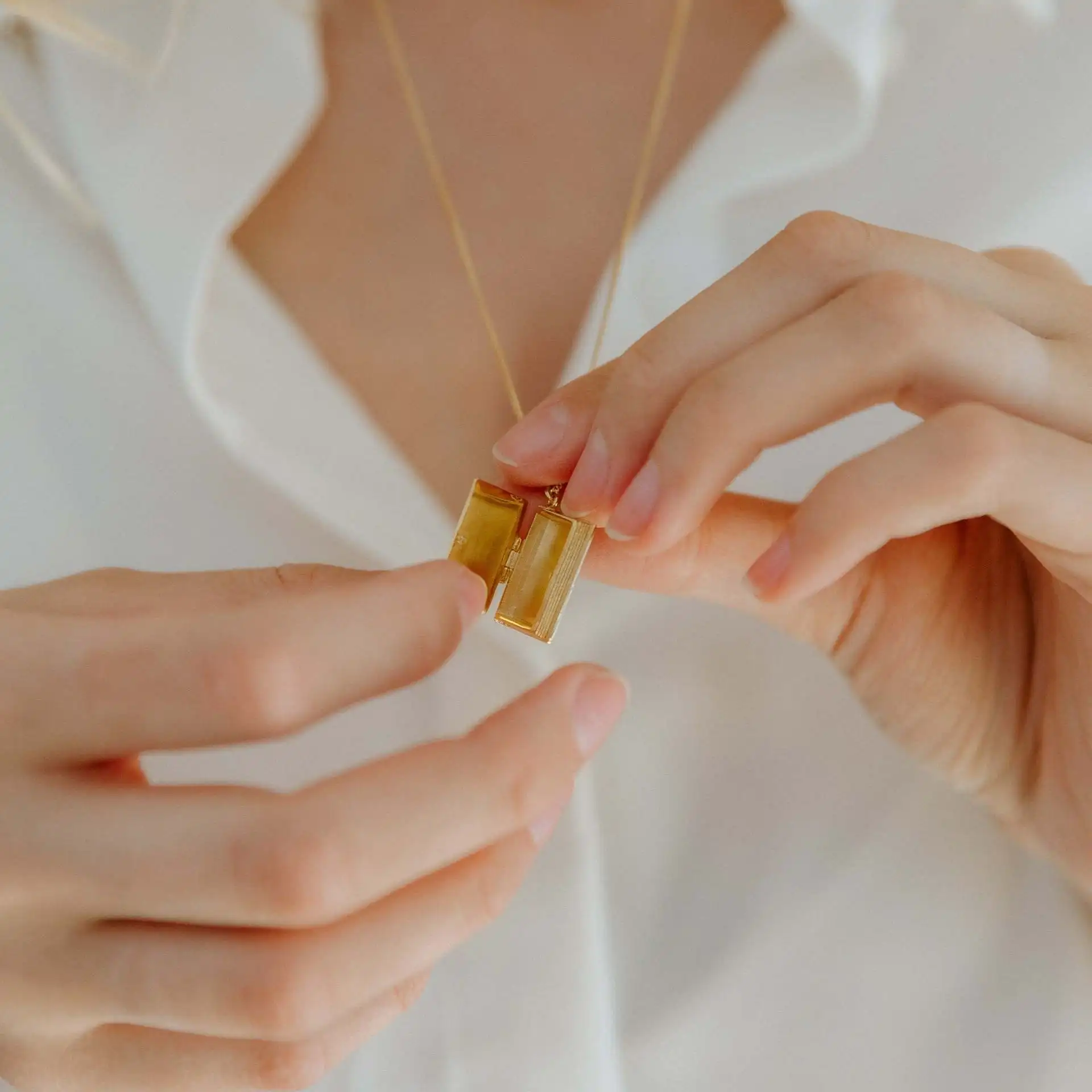 Модная Изысканная винтажная красочная эмалированная Бижутерия 18 карат позолоченная латунная коробка цепочка с подвеской Таро для женщин и девушек