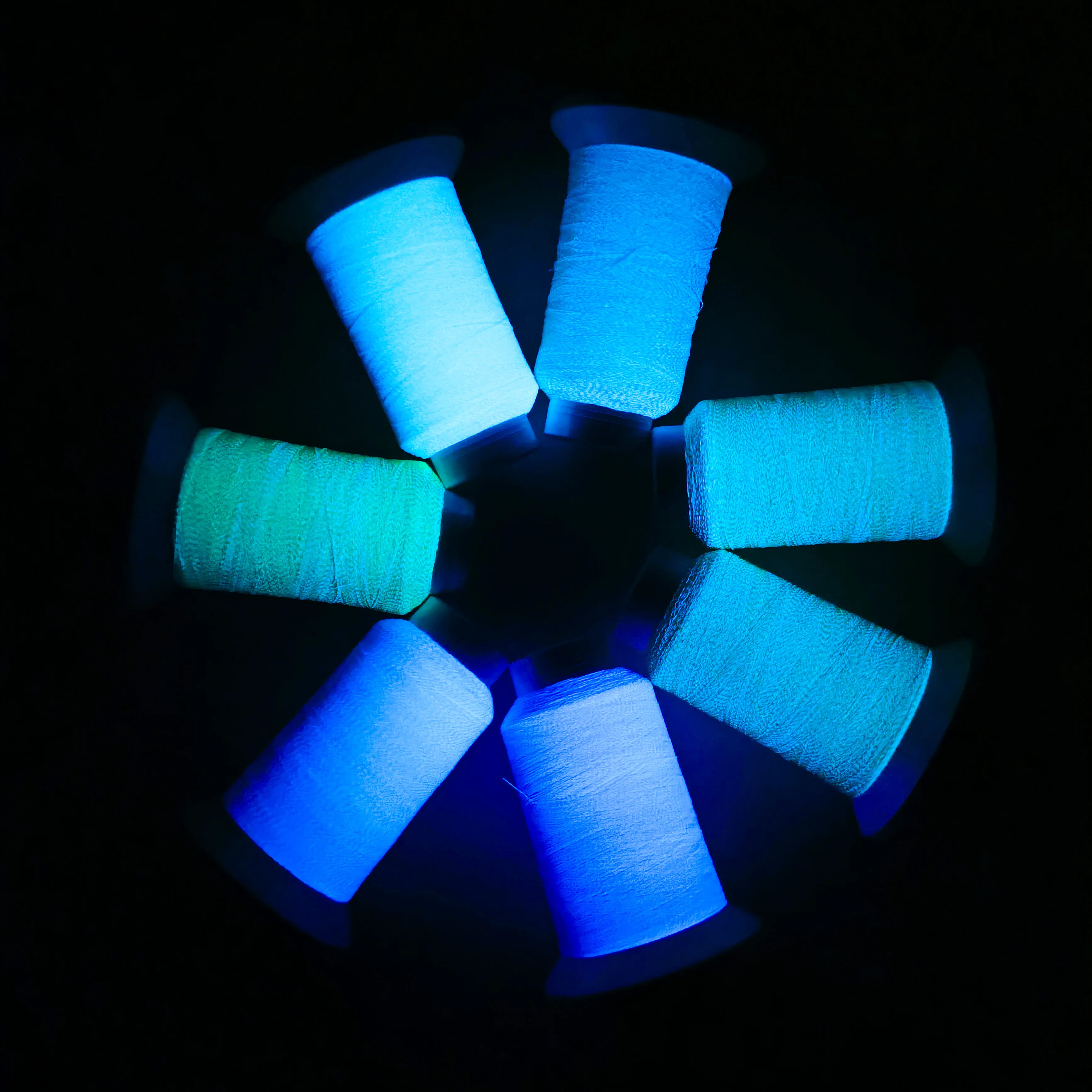 hot selling glow in the dark thread/luminous yarn for embroidery lace ribbon