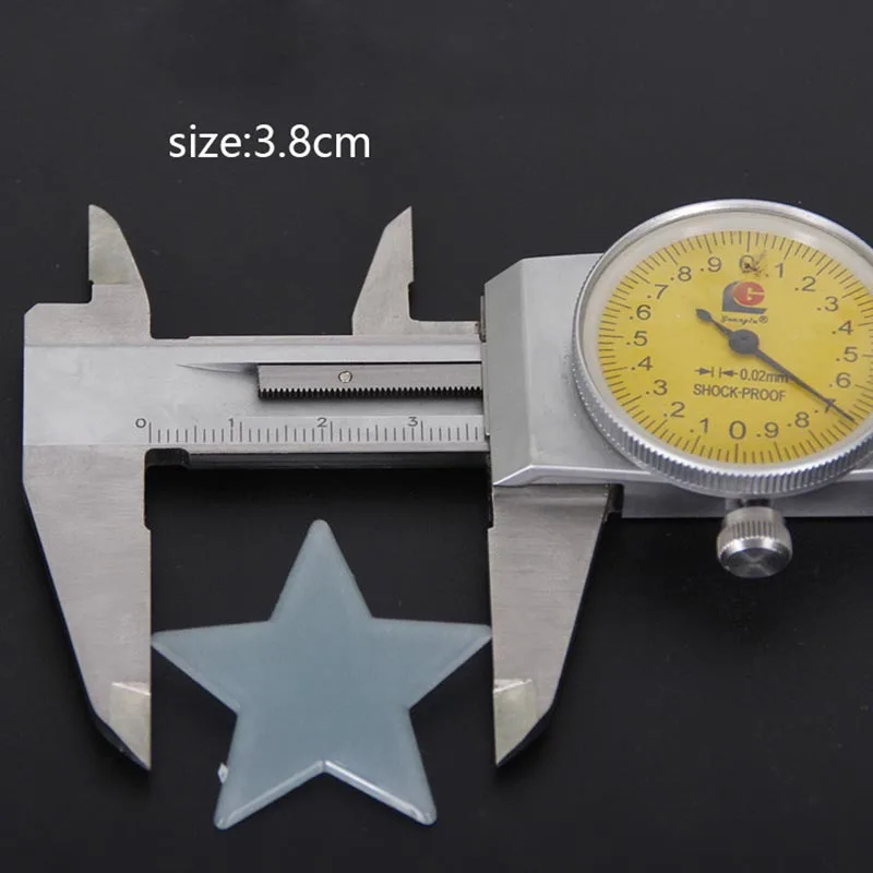 Amazon hot sale 50pcs/bag 3.8cm Fluorescent Wall Stickers luminous Bright Glow In The Dark Star Wall Sticker