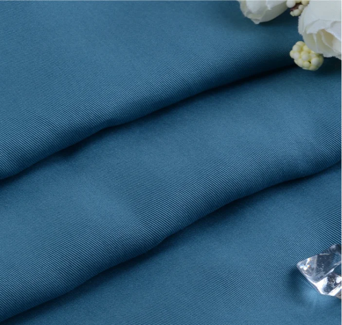 Экологически чистая ткань однотонная окрашенная Tencel Twill для