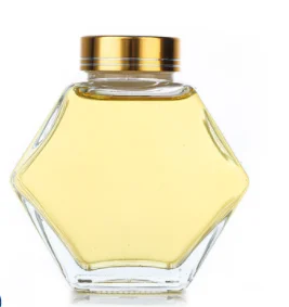 Wholesale Hexagon Shape Honey Pot Container with Wooden Dipper and Cork Lid Cover Honey Syrup Beehive Storage