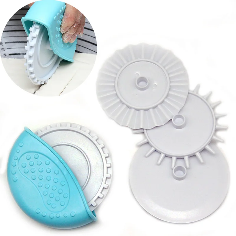 HY 4pcs Pastry Dough Cook Cutter Pizza Pie Decoration Gadget Plastic Wheel Rolling Cutter