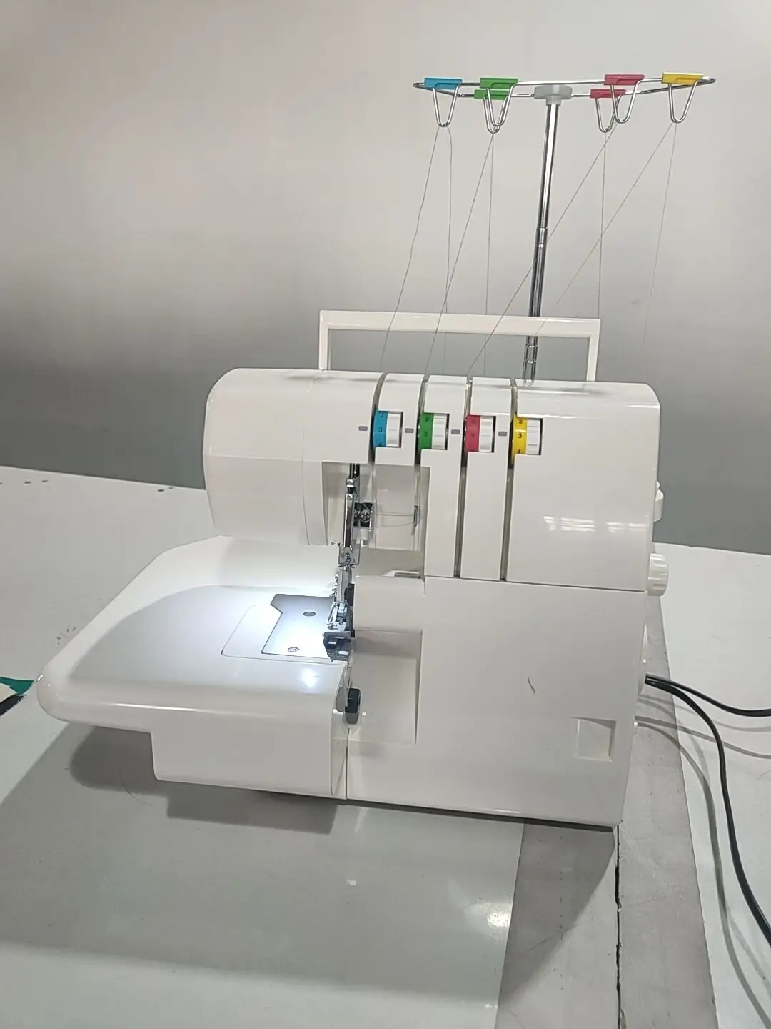 DS-703  Household Overlock Sewing Machine,overlock sewing machine household,overlock  sewing machine