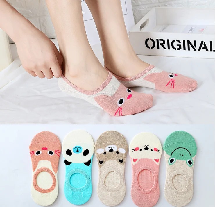 2020 Wholesale china custom logo funky ankle women fashion socks