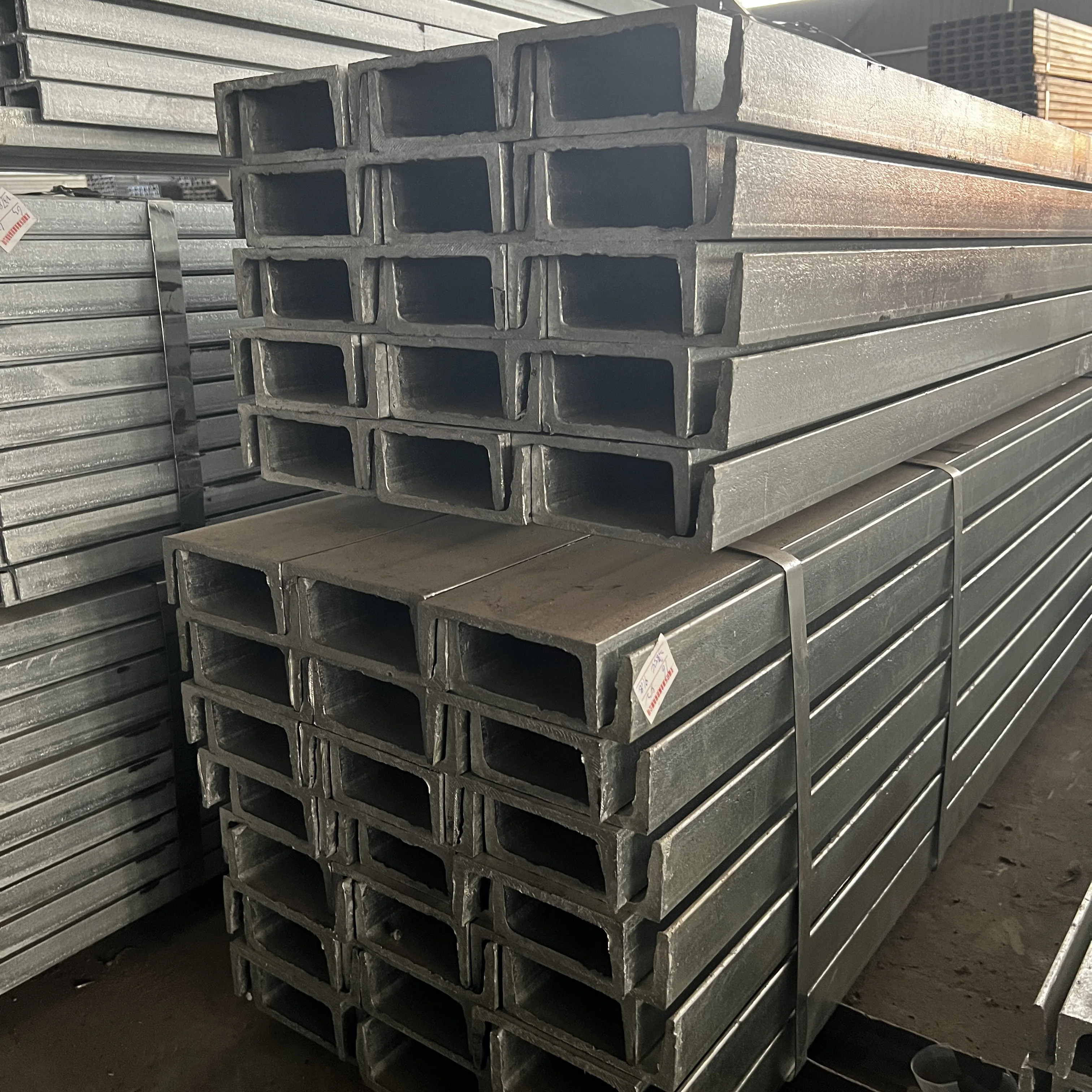 Galvanized U Channel Bar ASTM A36 A106 Q235 Q235B Q345 Customized Length Width Kehuan M