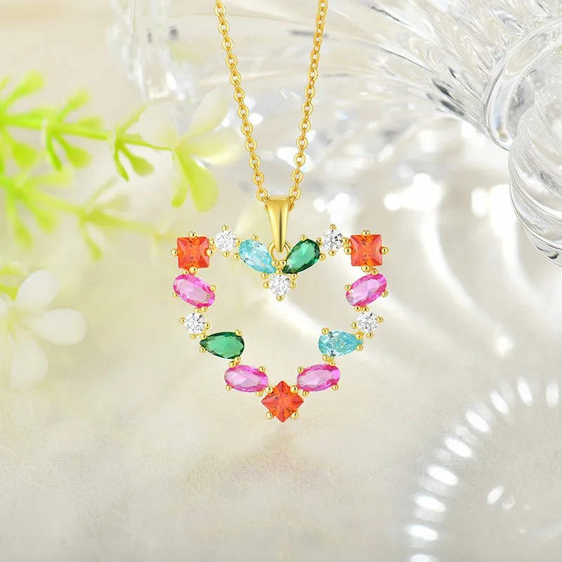 Wholesale Custom Brass Fashion Jewelry 18K Gold Plated Necklace Rainbow Colored Zirconia Heart Shape Pendent Necklace For Women