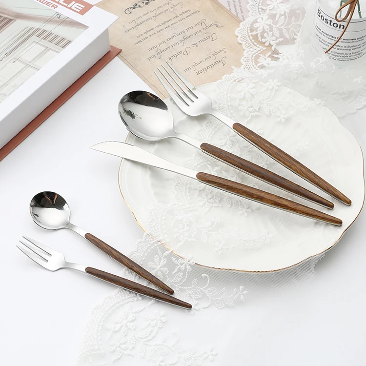 Amazon Hot Sale 5pcs Stainless Steel Metal Spoons And Forks Set With Wooden Handle