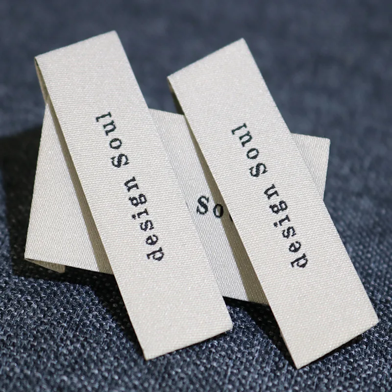 clothing accessories logo customized Low MOQ Woven mark creative high quality labels decorative fabric labels collar label