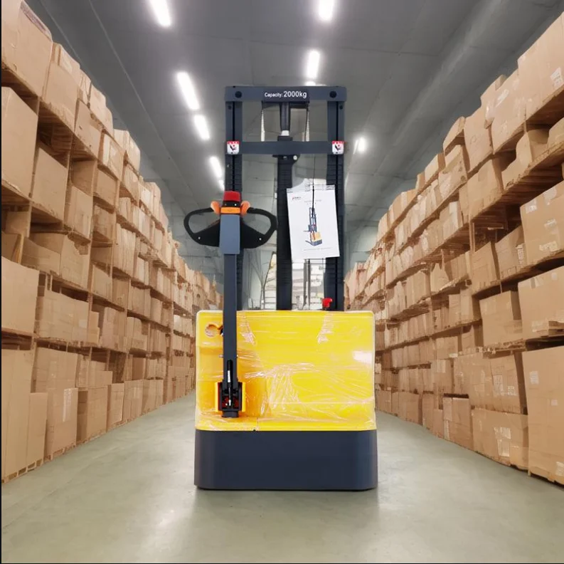 loading short fork crane forklift full electrique gerbeur stacker walk full electric pallet stacker