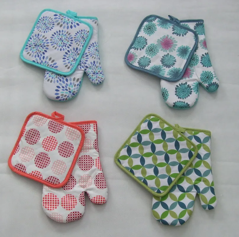 cotton fruit shape simple design pot holder and glove in european market oven glove shaped pot holder