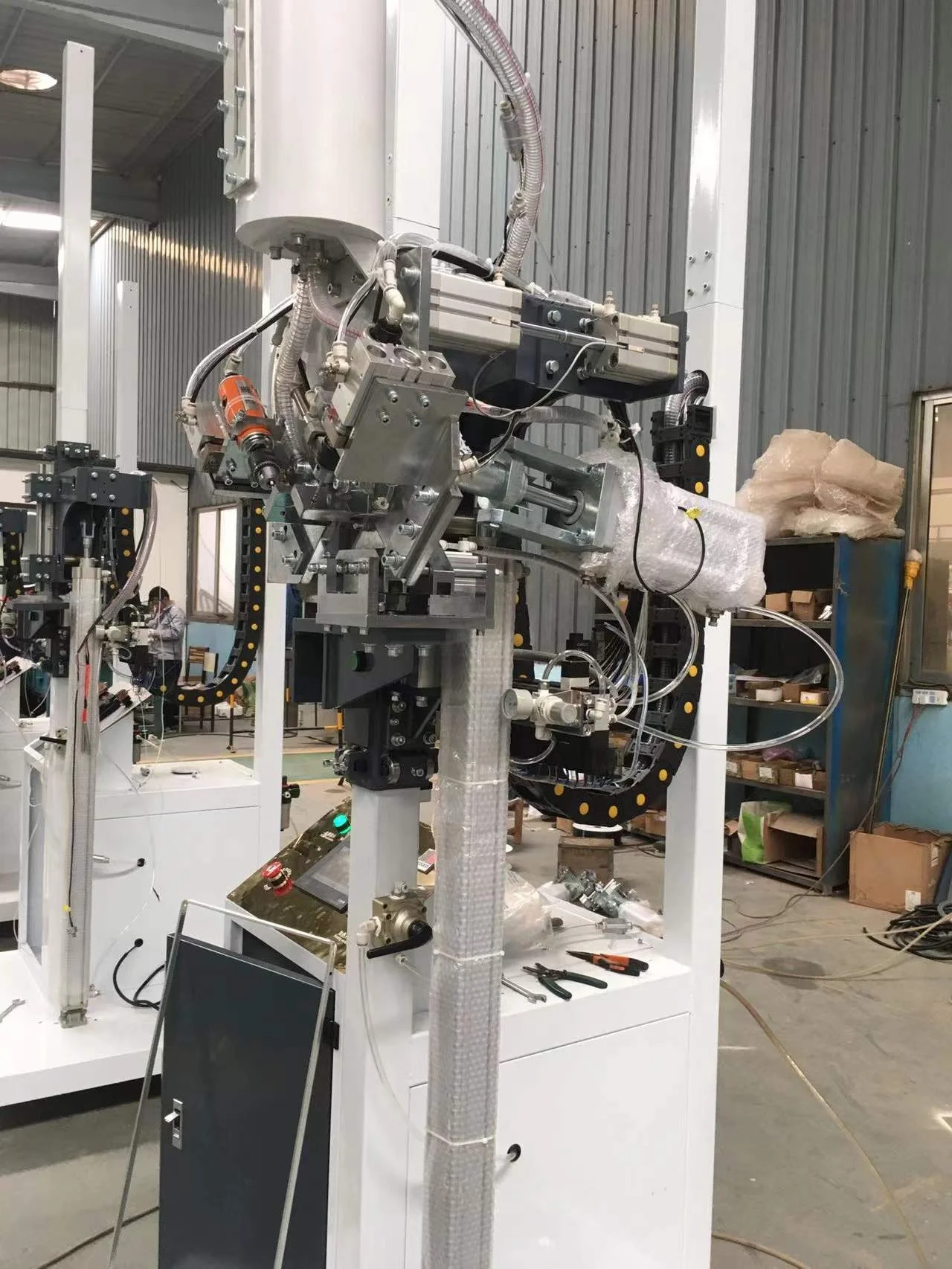 Auto Desiccant Filling Double Glazing Machine for Insulating Glass Production High Efficiency Glass Product Making Machinery