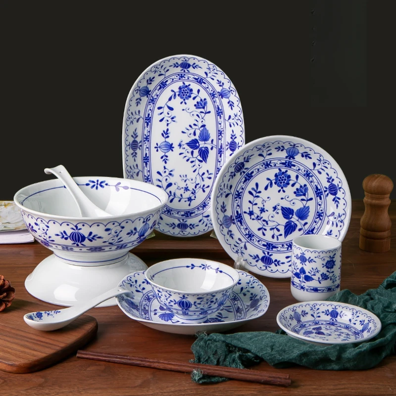 Customized Jingdezhen Premium Quality Ceramic Dinnerware Set Elegant Blue & White Porcelain Bowl & Plate Handcrafted Kitchenware