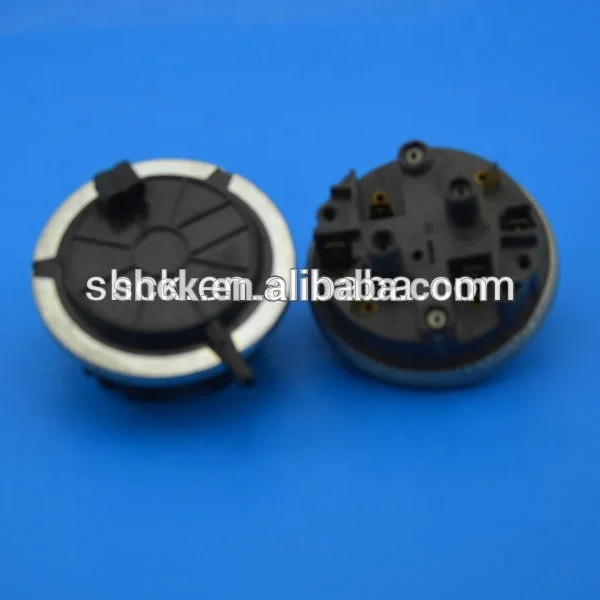 Water level pressure switch for sewage pump use