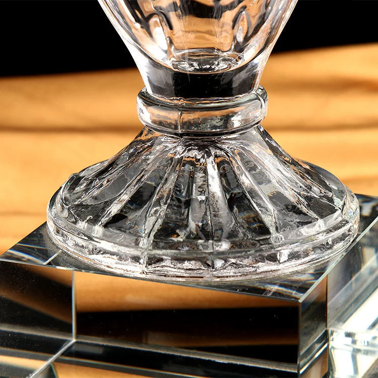 2023 Unique Design Crystal Sport Cheap Trophy Sport Star Glass Crystal Bowl Trophy