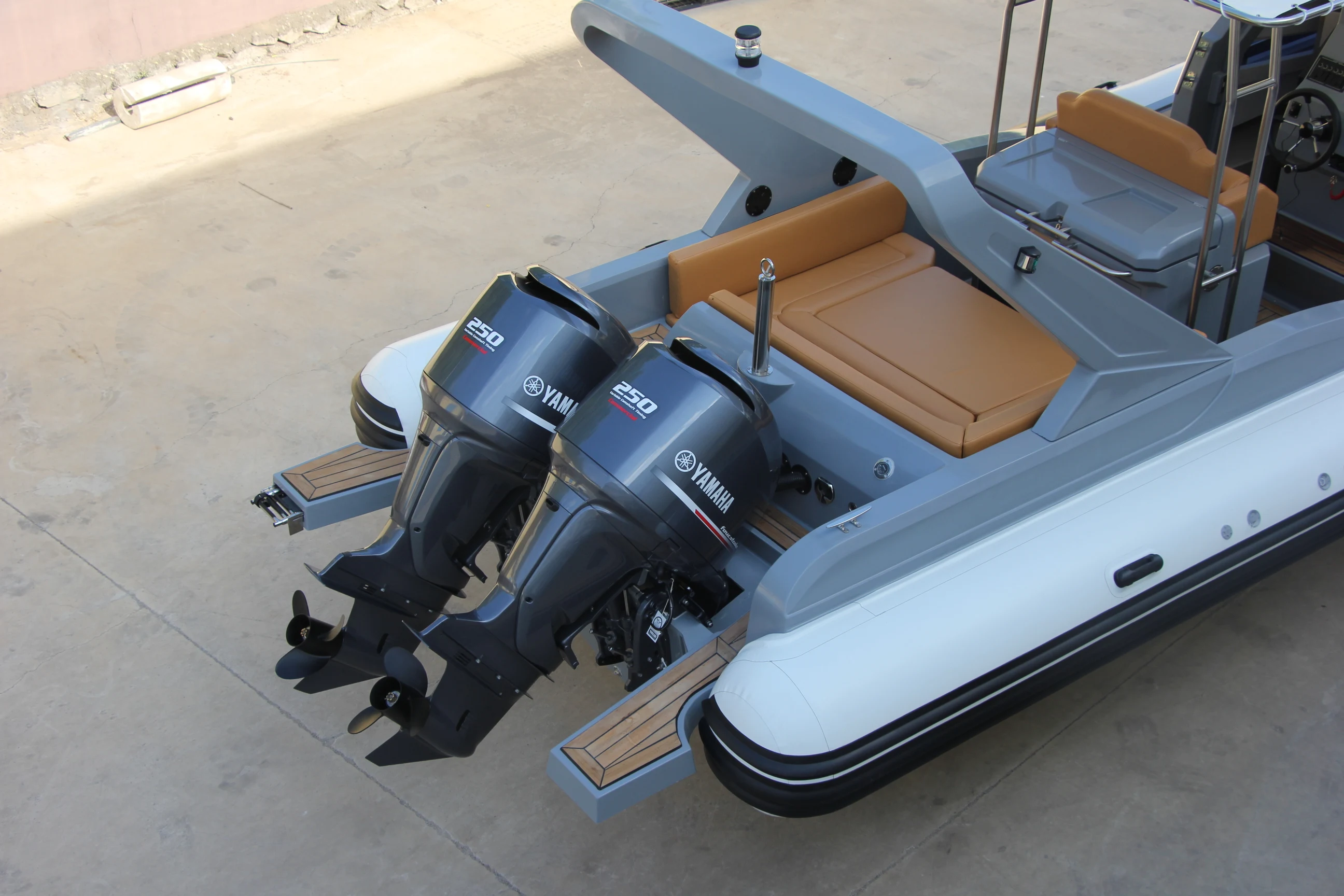 Large Trailer Speed Pvc Luxury Cabin Ocean Diving Rescue Inflatable Hyphalon Rib Boat for sale