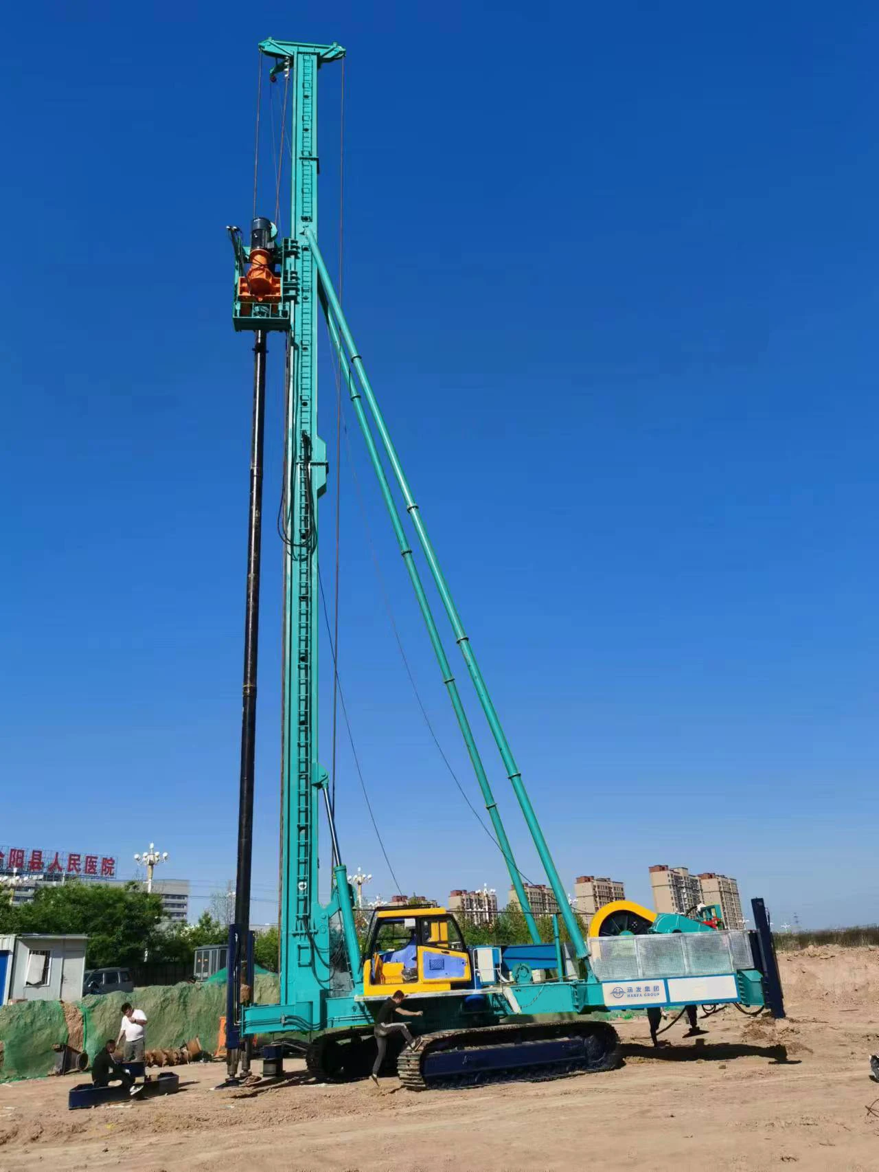 Building materials machinery ground screw small hydraulic static pile driver price