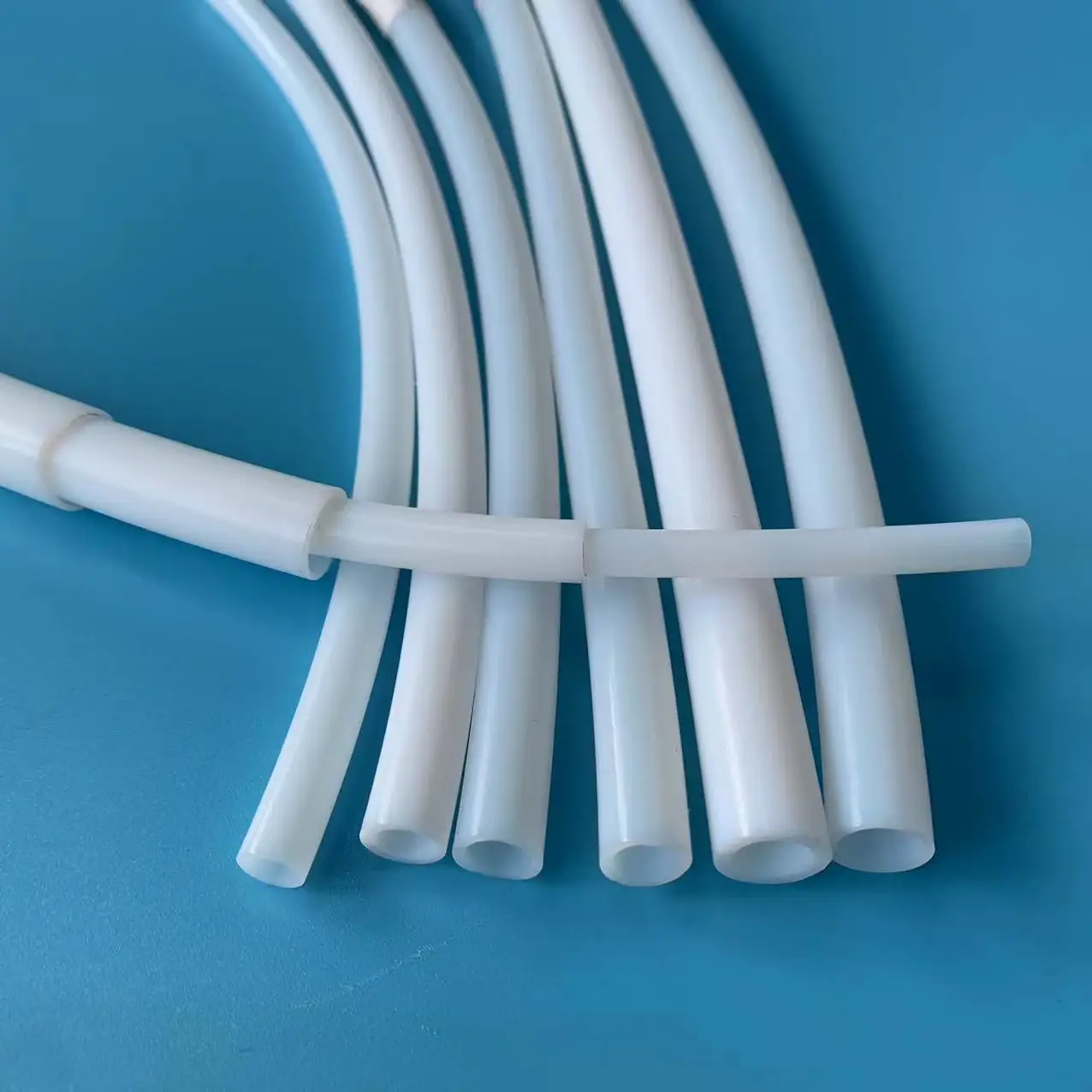 Dankai High Pressure PTFE Hose White PTFE Pipe Custom Plastic Tube High Temperature Resistance Fluoropolymers Tubing