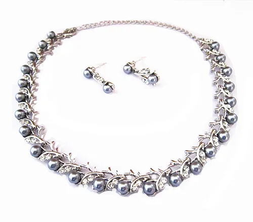 High End Alloy Two-Piece Set Crystal Diamond Pearl Bridesmaid Jewelry Necklace Earrings