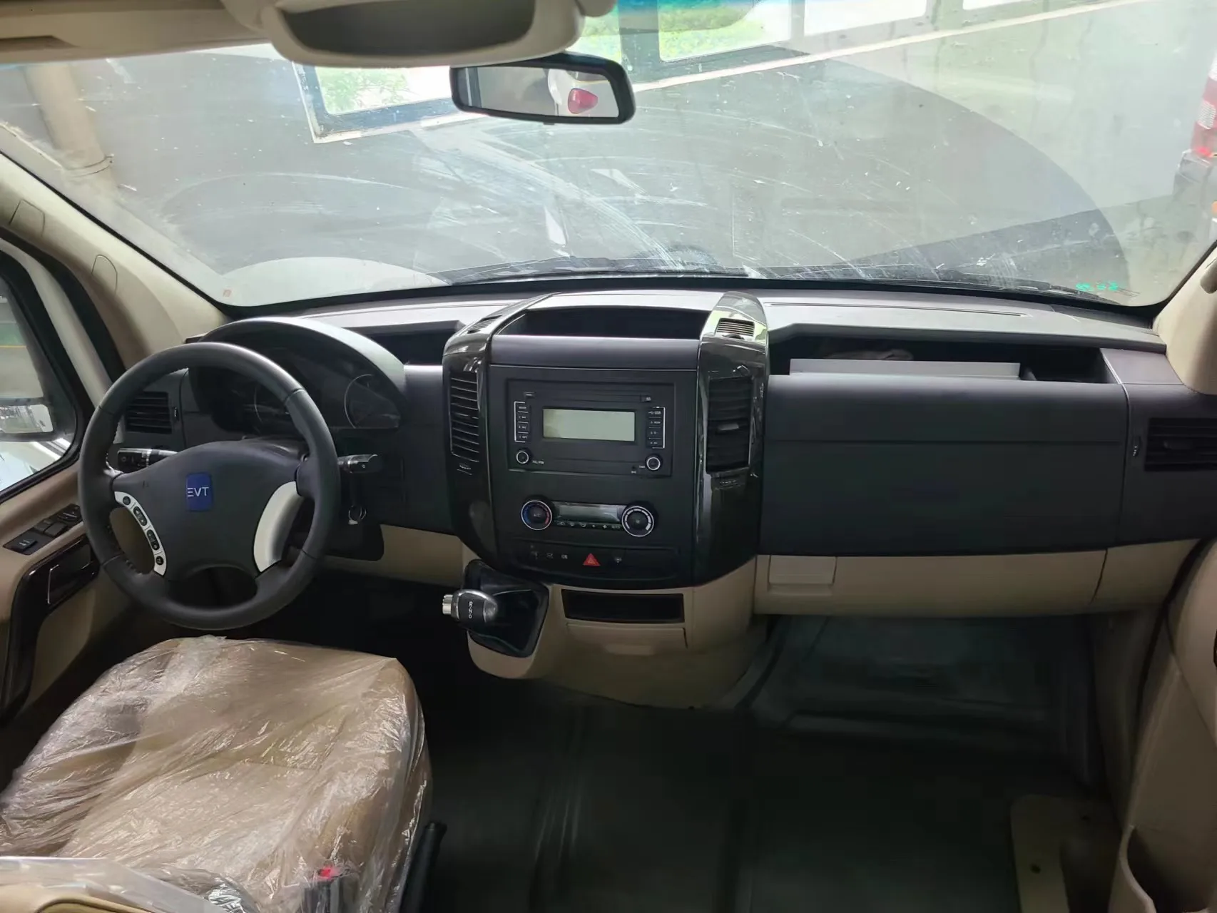 6m electric passenger mini bus 300km driving range small coach bus 13-15 seats standard roof new energy passenger van