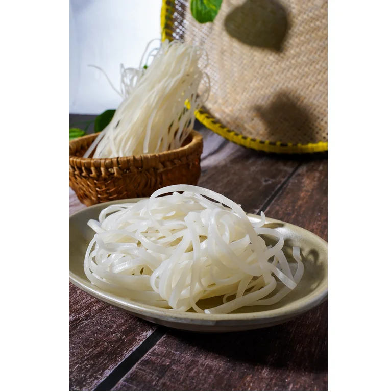 Fresh Dried Rice Noodle/ Pho Vietnam / pho noodle Whosale in bulk from Vietnam supplier dry food