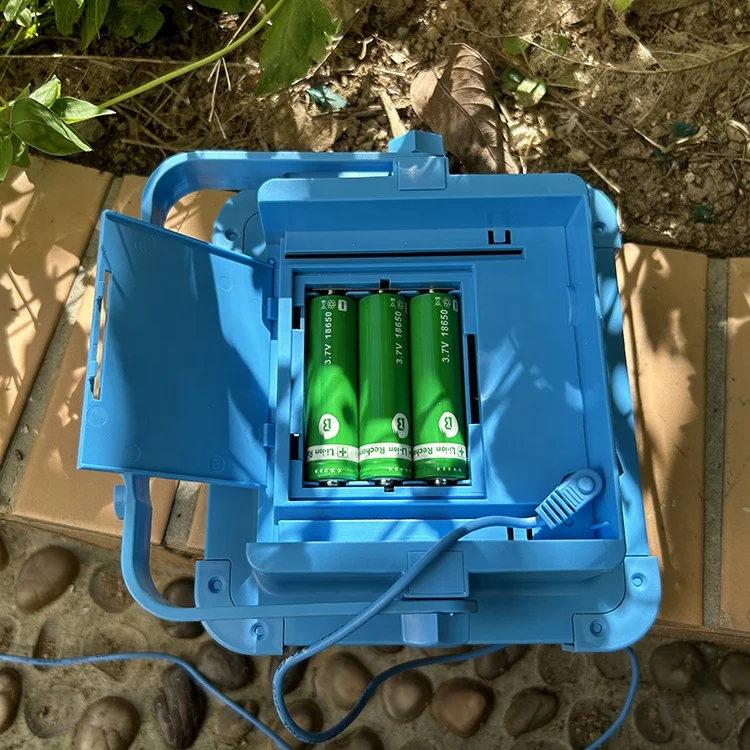 New Portable Led camping light 50W Easy Battery Replacement Solar flood lights 3600MAH with Stepless Brightness IP66 Solar Light