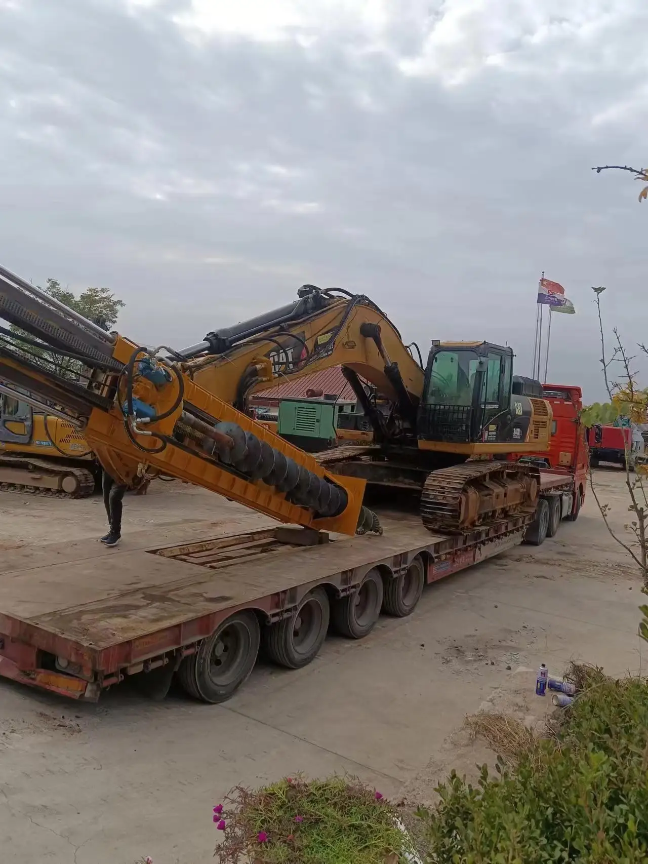 Hydraulic excavator mounted rock drilling rig for hard rock borehole mining drilling and foundation construction usage