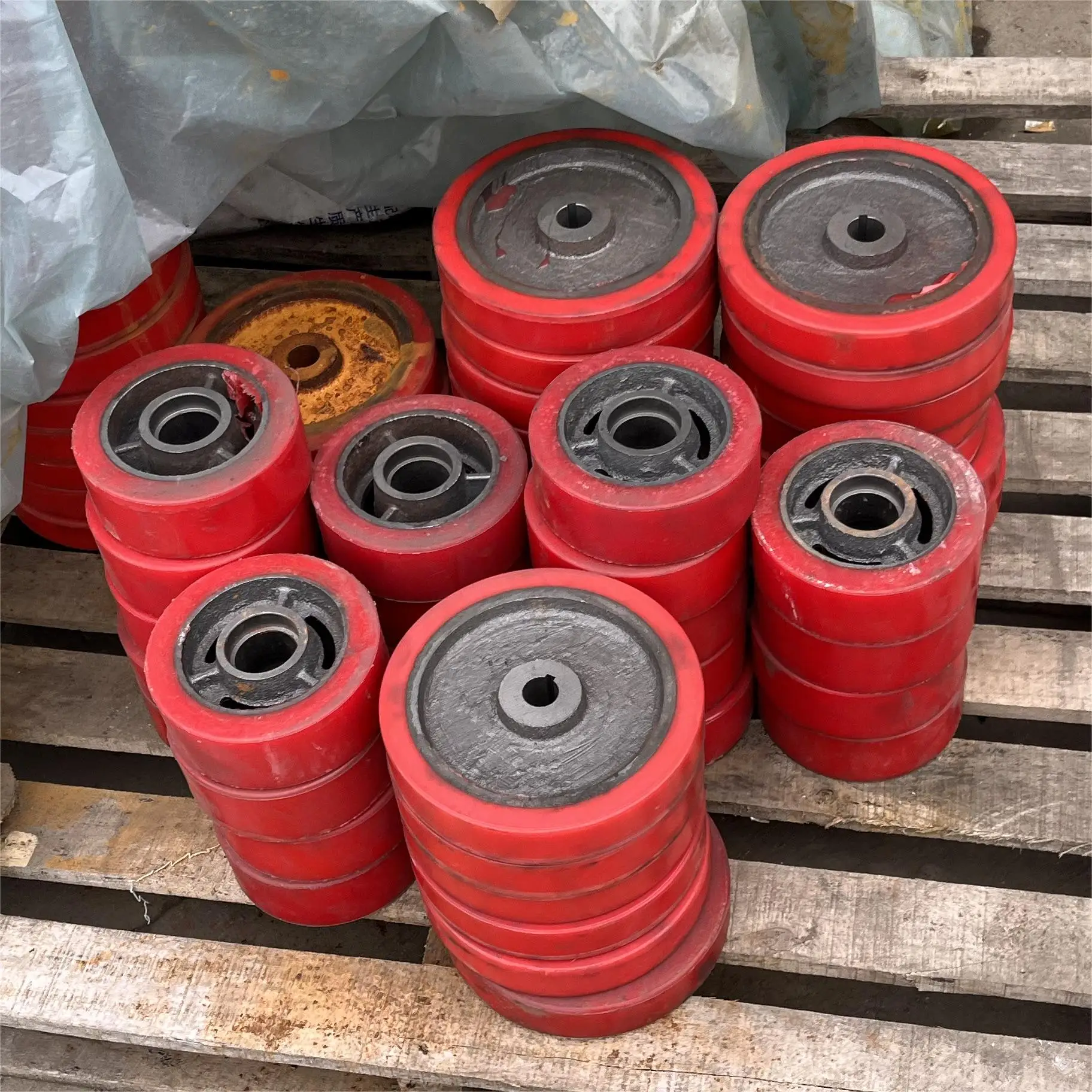 lancha  bumper cars  Rubber tire wheel for electric motor  spare parts   for chocones cars