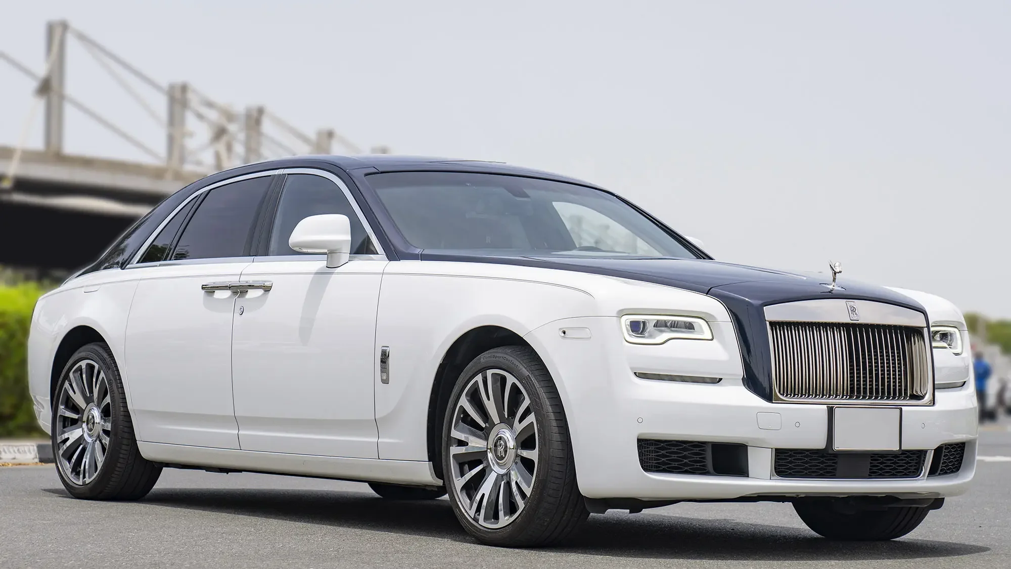 Лидер продаж хорошо использованный автомобиль 2019-2023ROLLS 2023 ROYCE GHOST 6 P готовый к доставке до двери