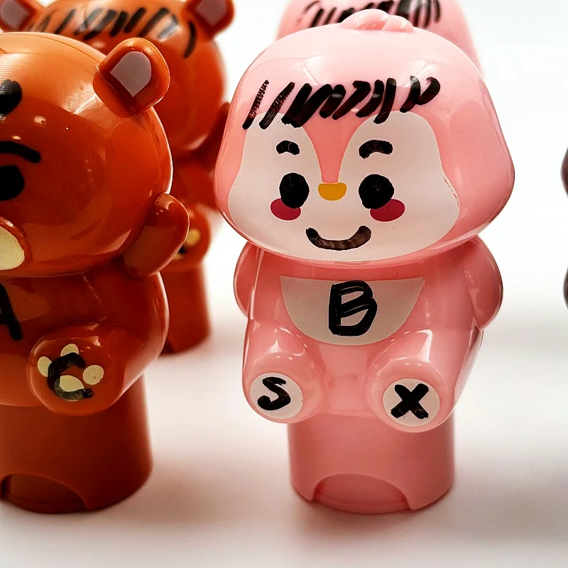 2024 Unisex DIY Creative Animal Sticker Toys Educational Handmade Reusable Plastic Seal Kids Quiet Books Children New Products